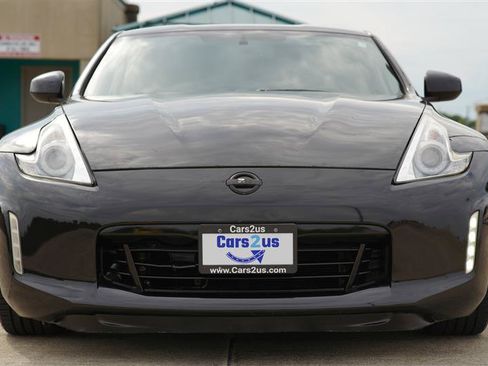 Used 2014 Nissan 370Z Touring w/ Sport Package RWD image 9