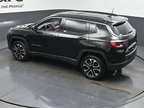 Used 2023 Jeep Compass Limited w/ Sun and Sound Group AWD/4WD image 42