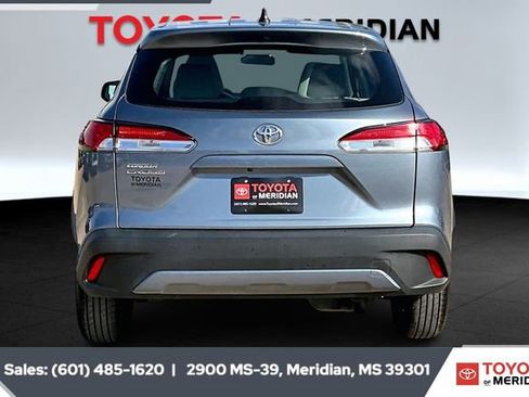 Used 2022 Toyota Corolla Cross L image 4