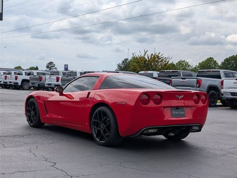 Used 2009 Chevrolet Corvette Coupe RWD image 3