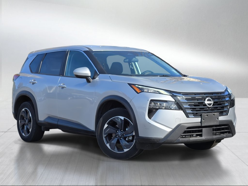 Used 2024 Nissan Rogue SV AWD/4WD image 1