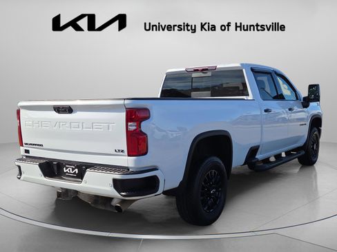 Used 2022 Chevrolet Silverado 2500 LTZ w/ LTZ Plus Package image 3