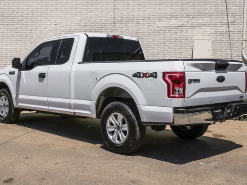 Used 2015 Ford F150 XLT AWD/4WD image 9