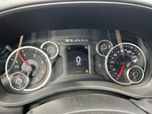 New 2026 RAM 3500 Big Horn AWD/4WD image 34