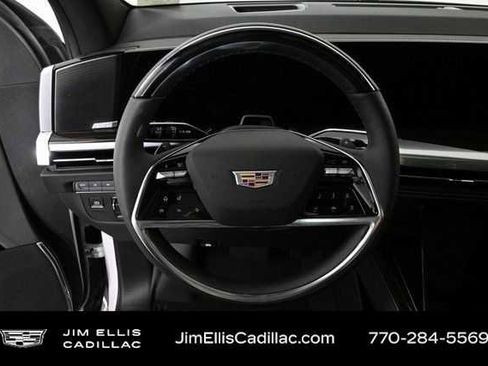 New 2025 Cadillac Escalade Premium Luxury w/ Touring Package AWD/4WD image 8