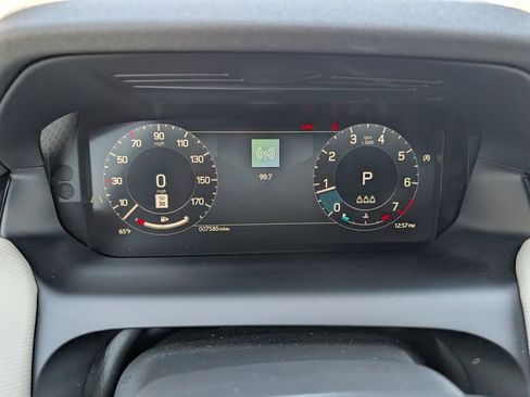 Used 2025 Land Rover Discovery Sport Dynamic SE image 12