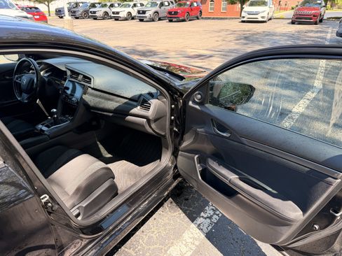 Used 2017 Honda Civic Si image 15