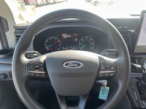 Certified 2024 Ford Transit 350 XLT image 25