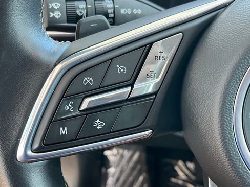 Used 2024 Buick Envision Preferred AWD/4WD image 37