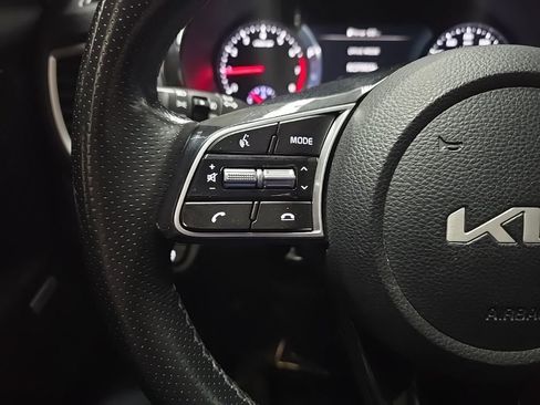 Used 2023 Kia Seltos SX w/ SX Sunroof Package image 20