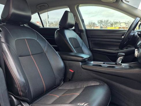 Used 2019 Nissan Altima 2.5 SR image 14