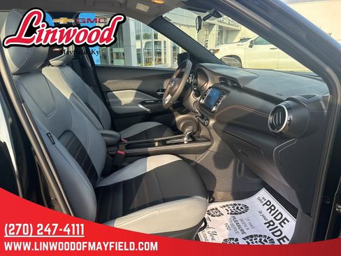 Used 2024 Nissan Kicks SR w/ SR Premium Package image 24
