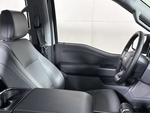 New 2025 Ford F150 Lightning Flash AWD/4WD image 14