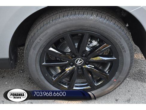 New 2025 Acura RDX SH-AWD image 35