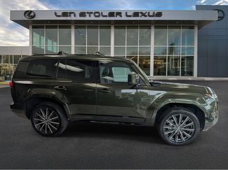 Used 2024 Lexus GX 550 w/ Accessory Package (2T) AWD/4WD video 2