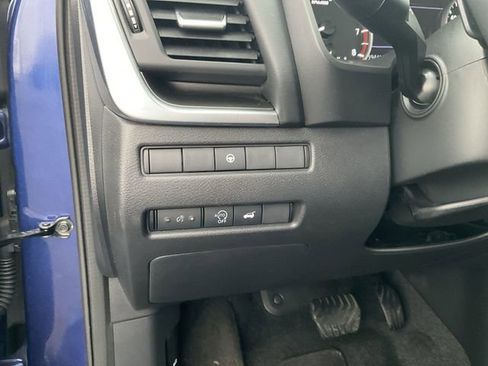 Certified 2023 Nissan Rogue SV w/ SV Premium B Package image 20