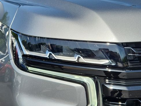 Used 2023 Chevrolet Tahoe Z71 AWD/4WD image 9