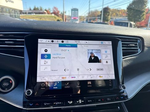 New 2025 Jeep Wagoneer Series II image 17