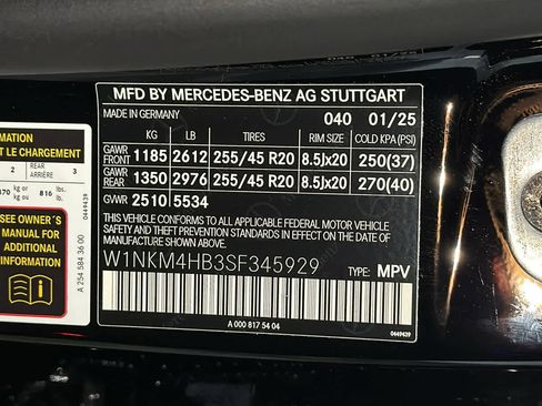 New 2025 Mercedes-Benz GLC 300 4MATIC image 13