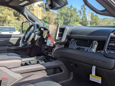 New 2026 RAM 2500 Limited AWD/4WD image 45