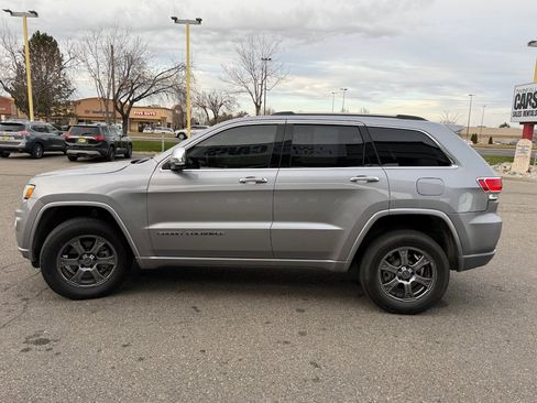 Used 2018 Jeep Grand Cherokee Overland image 5