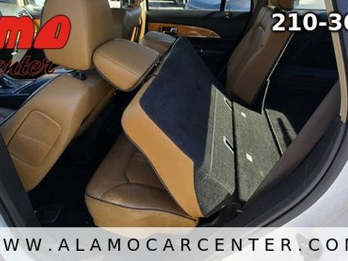 Used 2012 Lincoln MKX FWD image 33