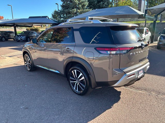 Certified 2025 Nissan Pathfinder Platinum w/ Cargo Package AWD/4WD image 5
