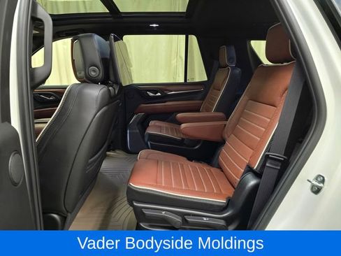 Used 2024 GMC Yukon Denali Ultimate AWD/4WD image 32