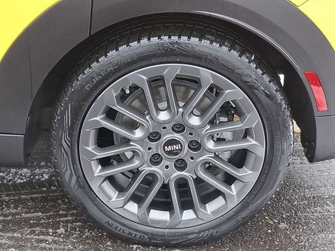 Certified 2025 MINI Cooper S image 7