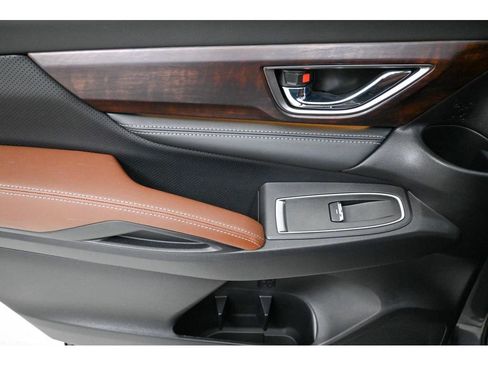 Used 2023 Subaru Ascent Touring image 27