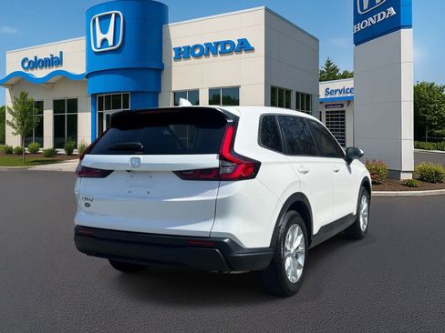 Used 2024 Honda CR-V EX image 6