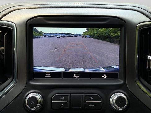 Used 2022 GMC Sierra 1500 Denali w/ Driver Alert Package II AWD/4WD image 24