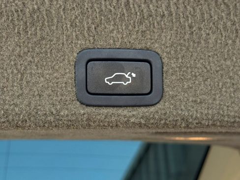 Used 2013 Volvo XC60 3.2 FWD image 20
