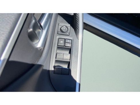 Used 2023 Toyota RAV4 XSE AWD/4WD image 12
