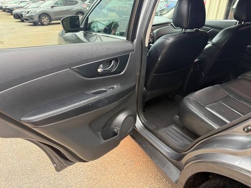 Used 2014 Nissan Rogue SL w/ SL Premium Package AWD/4WD image 12
