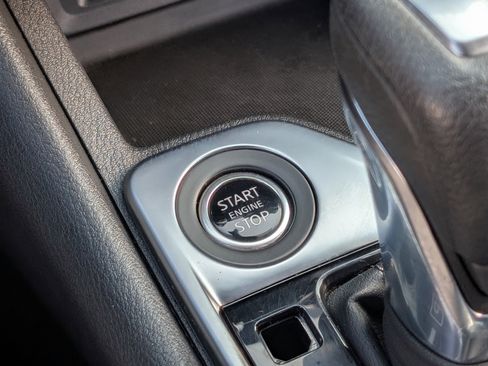 Used 2024 Nissan Sentra SV image 31