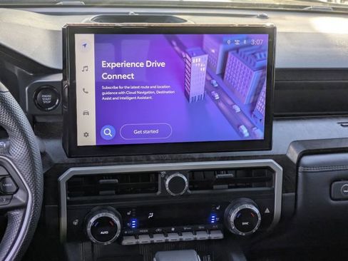 Used 2024 Toyota Tacoma Limited image 15