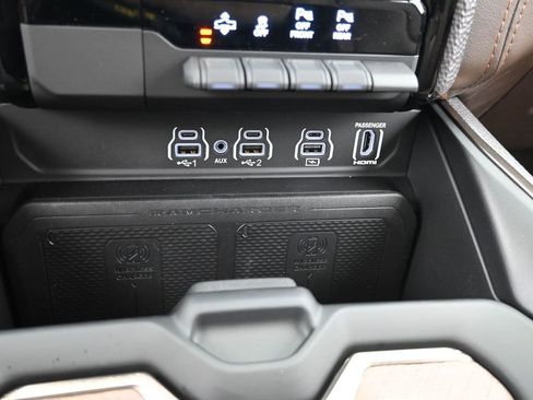 New 2025 RAM 1500 Limited image 24