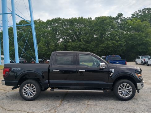 New 2026 Ford F150 XLT w/ Equipment Group 302A MID AWD/4WD image 2