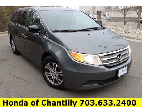 Used 2013 Honda Odyssey EX image 1