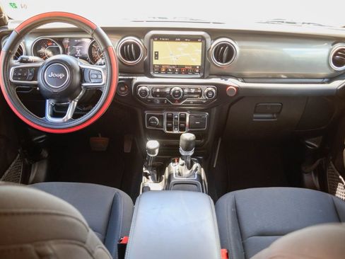 Used 2023 Jeep Wrangler Unlimited Sahara w/ LED Lighting Group AWD/4WD image 6