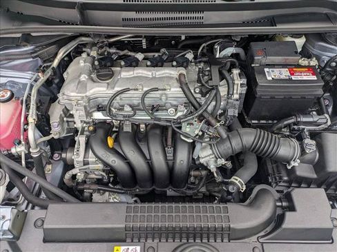 Used 2022 Toyota Corolla LE FWD image 21