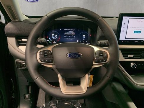 New 2026 Ford Explorer Active w/ Active Comfort Package AWD/4WD image 13