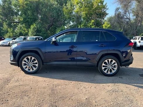 Used 2021 Toyota RAV4 XLE Premium FWD image 2