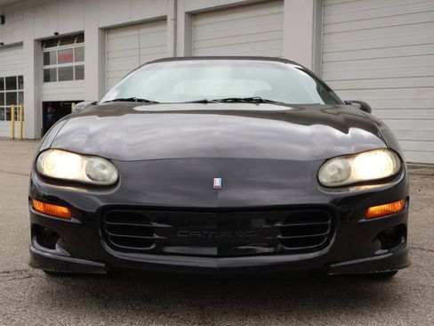 Used 2002 Chevrolet Camaro Z28 w/ Sport Appearance Pkg RWD image 7