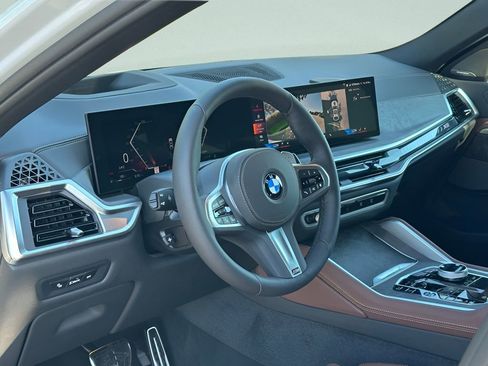 New 2027 BMW X6 xDrive40i w/ Executive Package AWD/4WD image 9