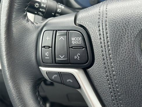 Used 2018 Toyota Sienna XLE w/ XLE Navigation Package image 37