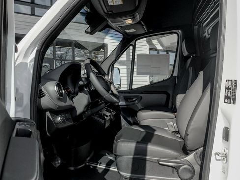 Used 2026 Mercedes-Benz Sprinter 3500 image 12