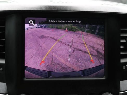 Used 2019 RAM 1500 Big Horn image 23