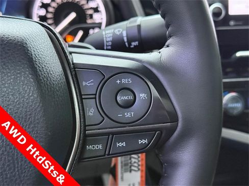 Used 2024 Toyota Camry SE image 21